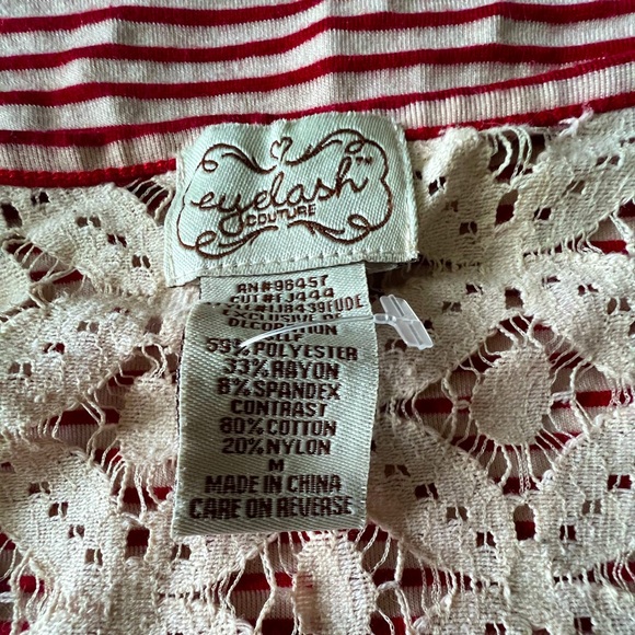 Lace trim striped dress - Picture 5 of 6